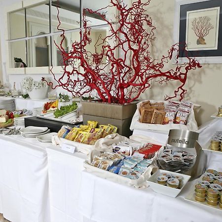 Hotel Michelangelo Milano Marittima Bagian luar foto