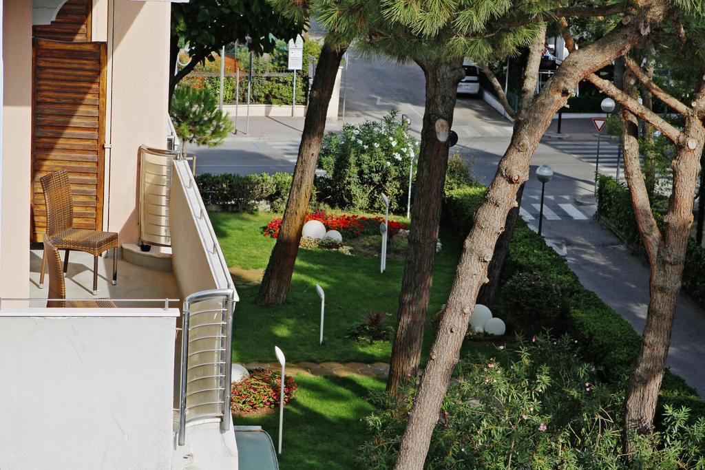 Hotel Michelangelo Milano Marittima Bagian luar foto