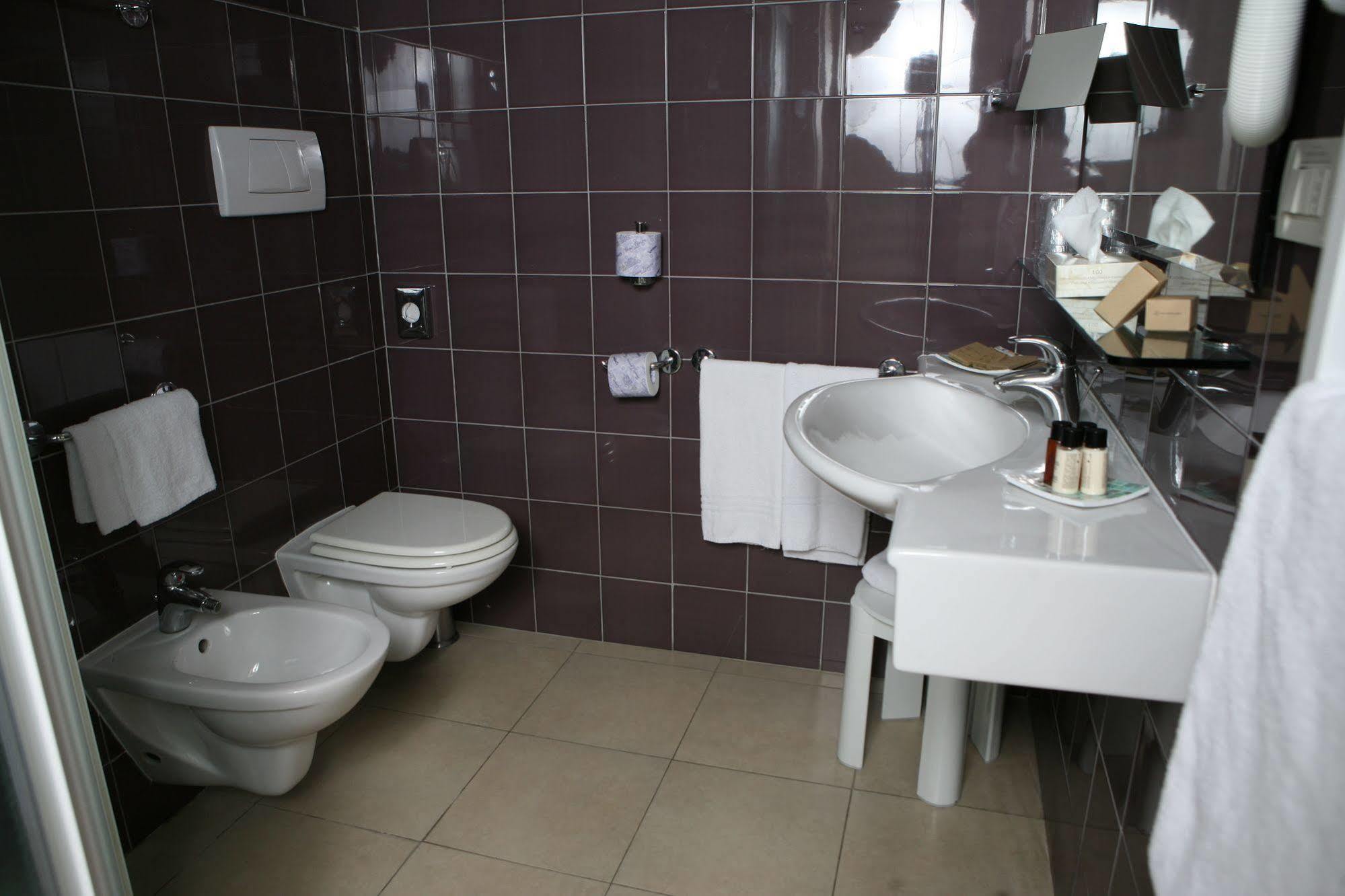 Hotel Michelangelo Milano Marittima Bagian luar foto