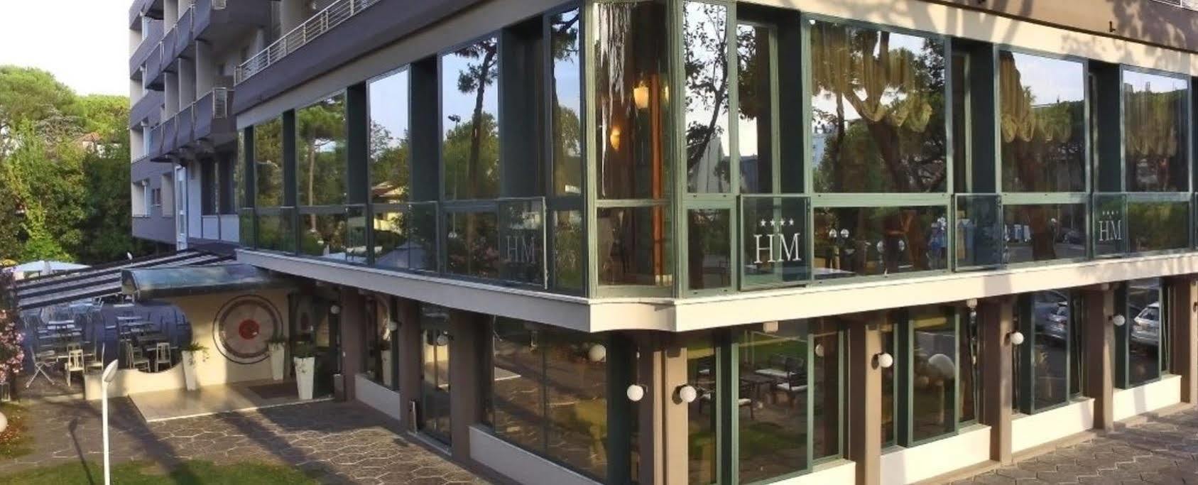 Hotel Michelangelo Milano Marittima Bagian luar foto