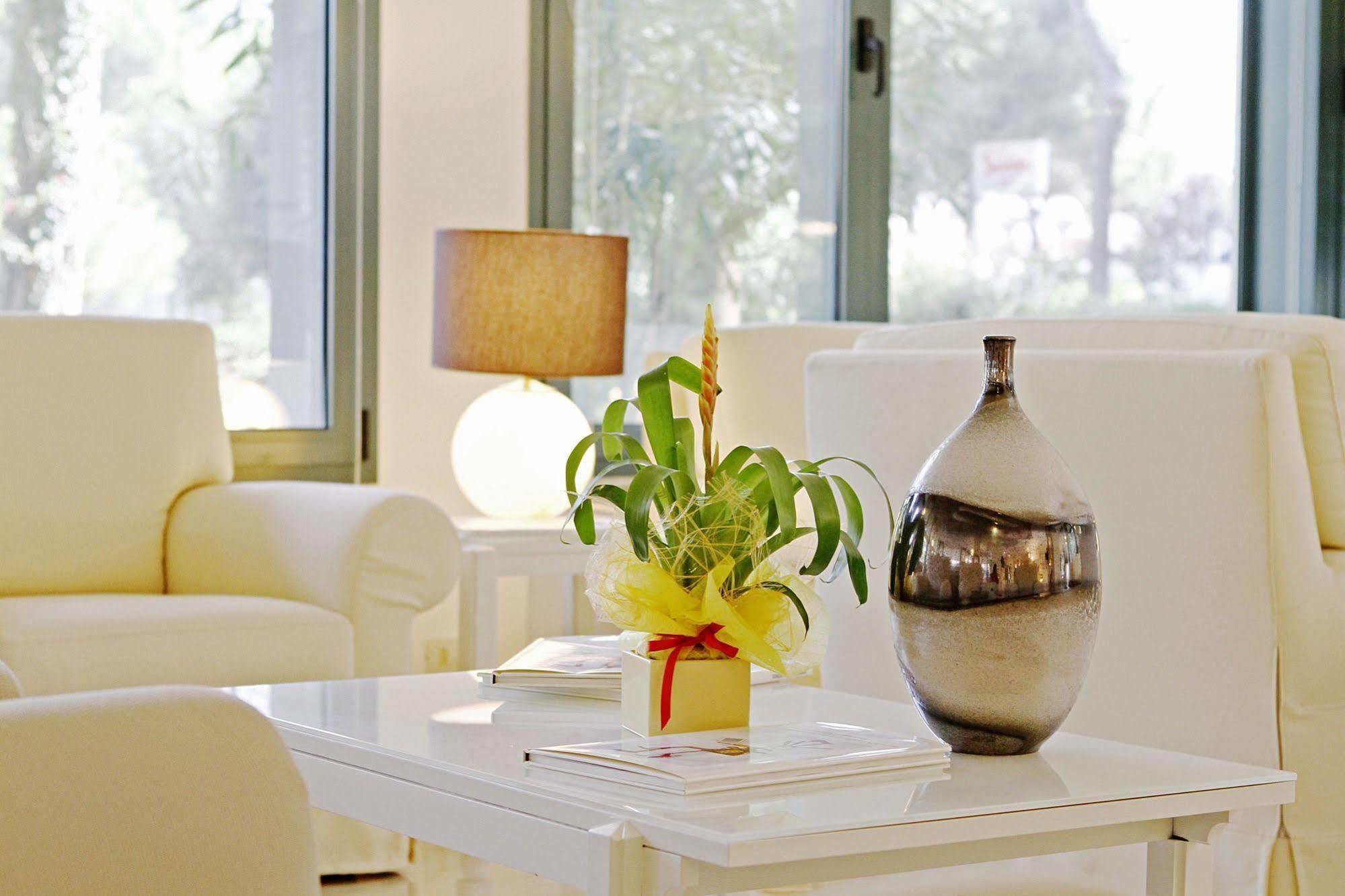 Hotel Michelangelo Milano Marittima Bagian luar foto