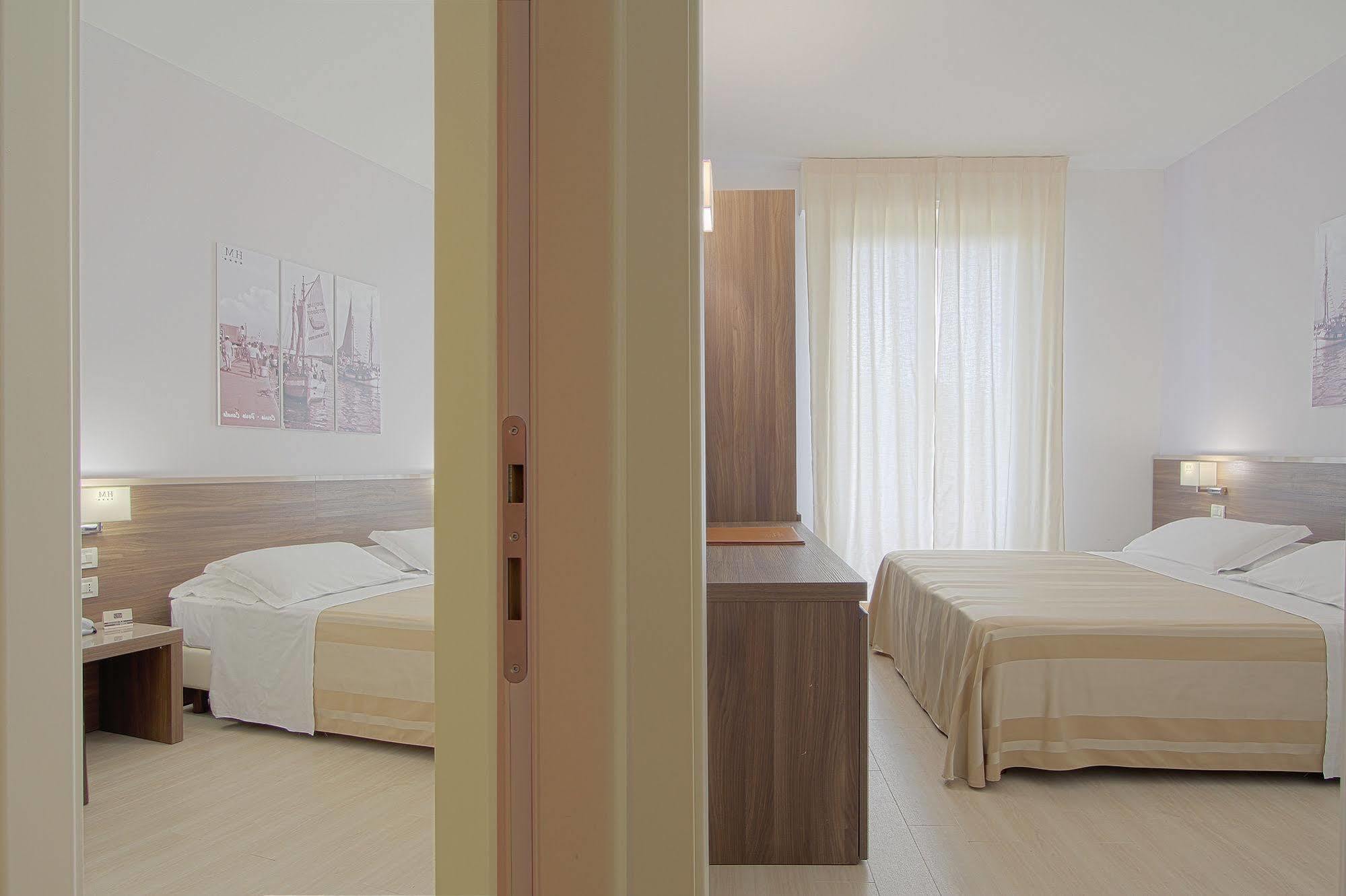 Hotel Michelangelo Milano Marittima Bagian luar foto