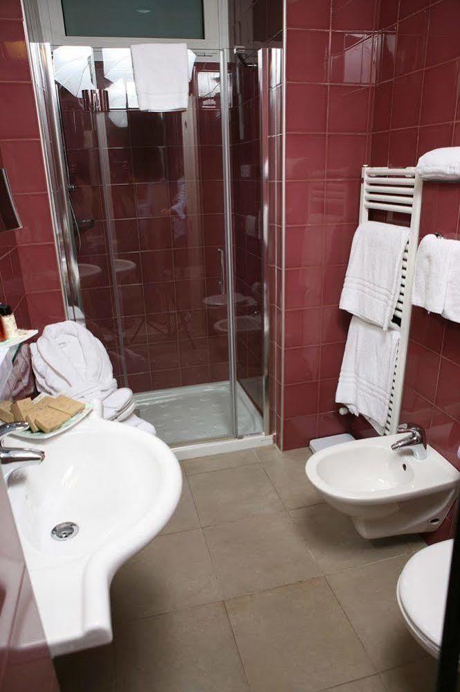 Hotel Michelangelo Milano Marittima Bagian luar foto